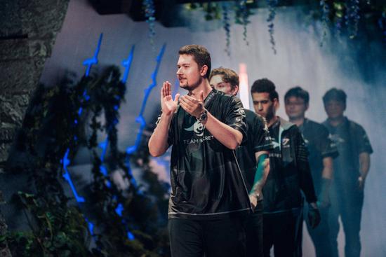 上海电竞产业新趋势引领消费模式变革